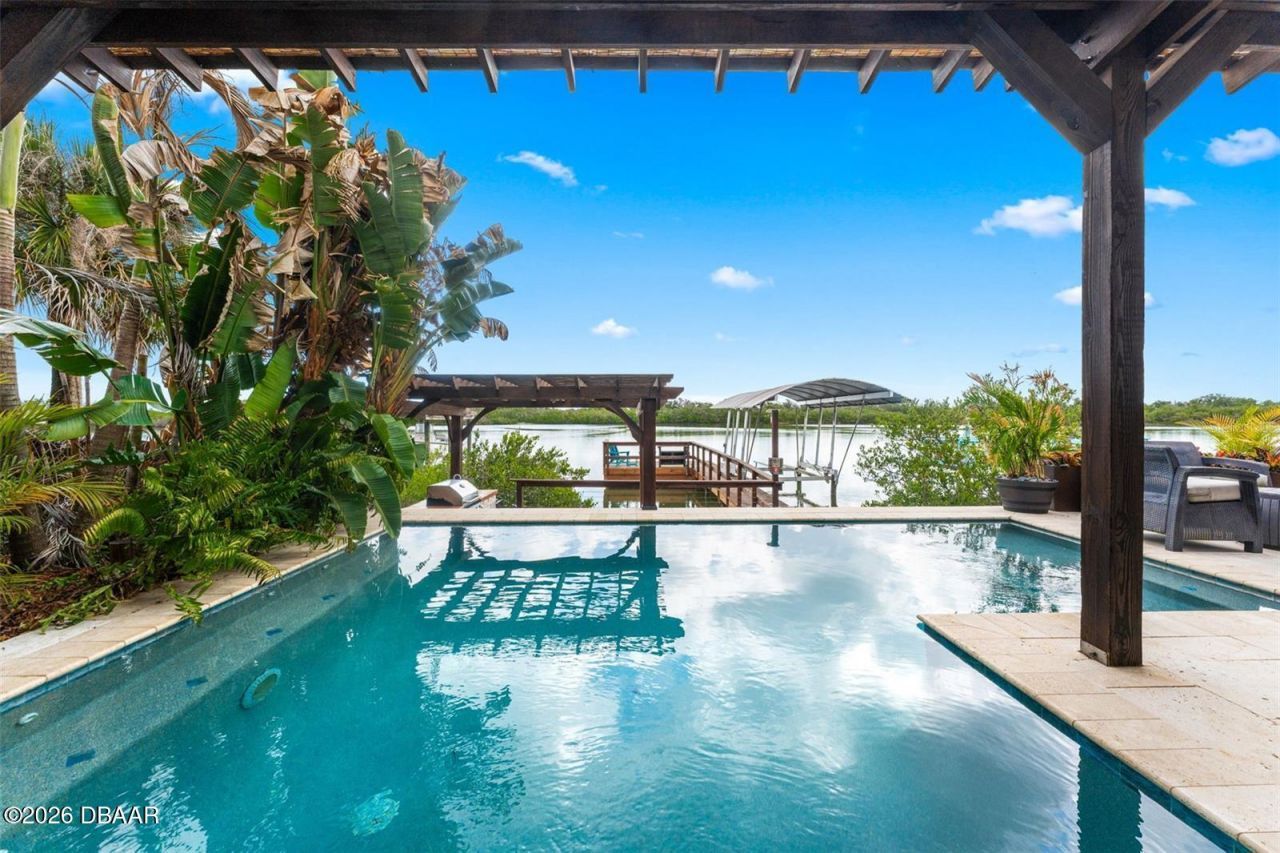 29 Pelican Lane, Edgewater, FL 32141 Photo