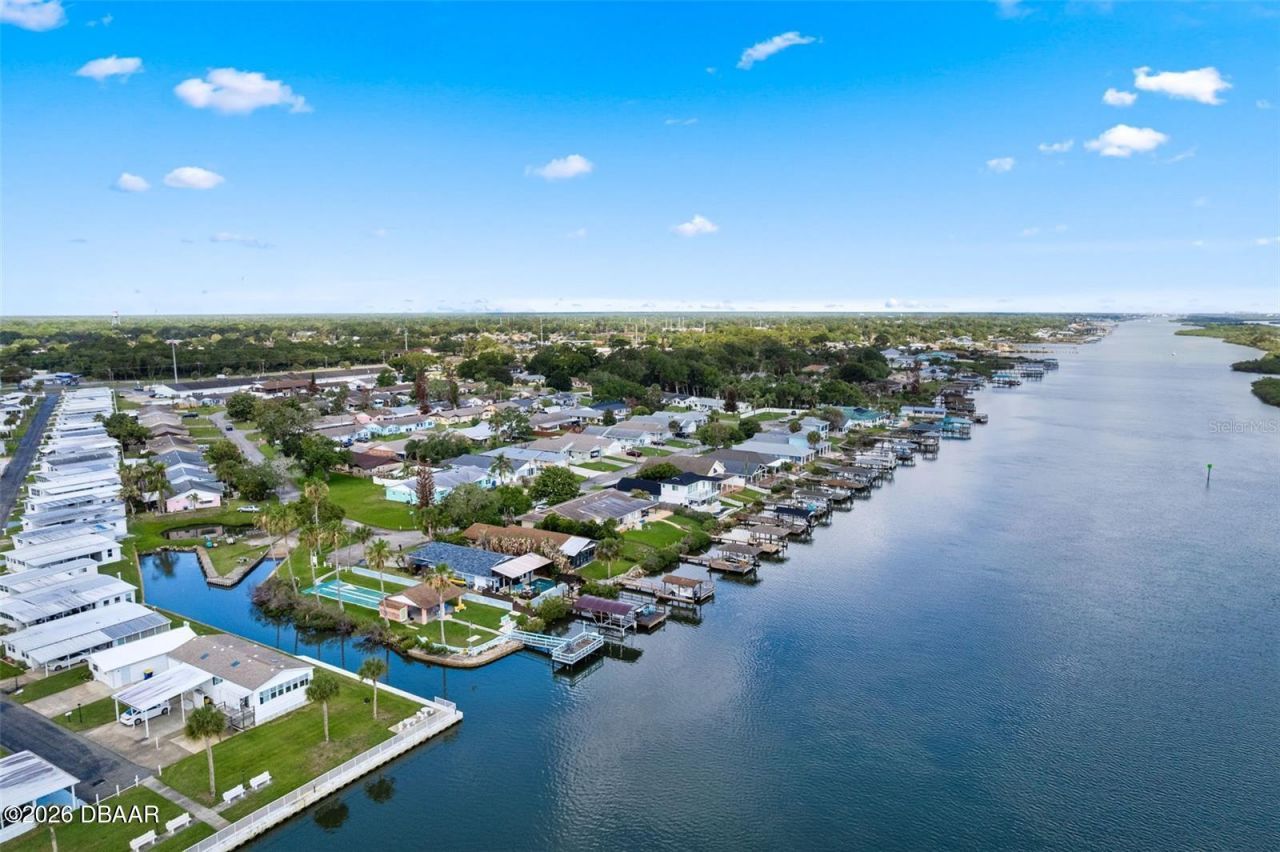 29 Pelican Lane, Edgewater, FL 32141 Photo