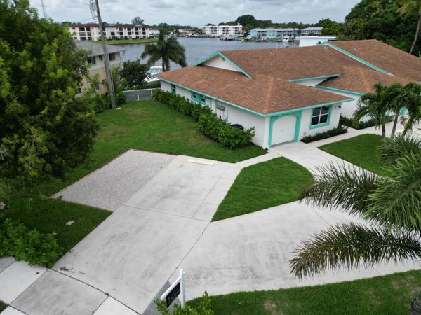620 Southwind Circle, Unit A, North Palm Beach, FL 33408