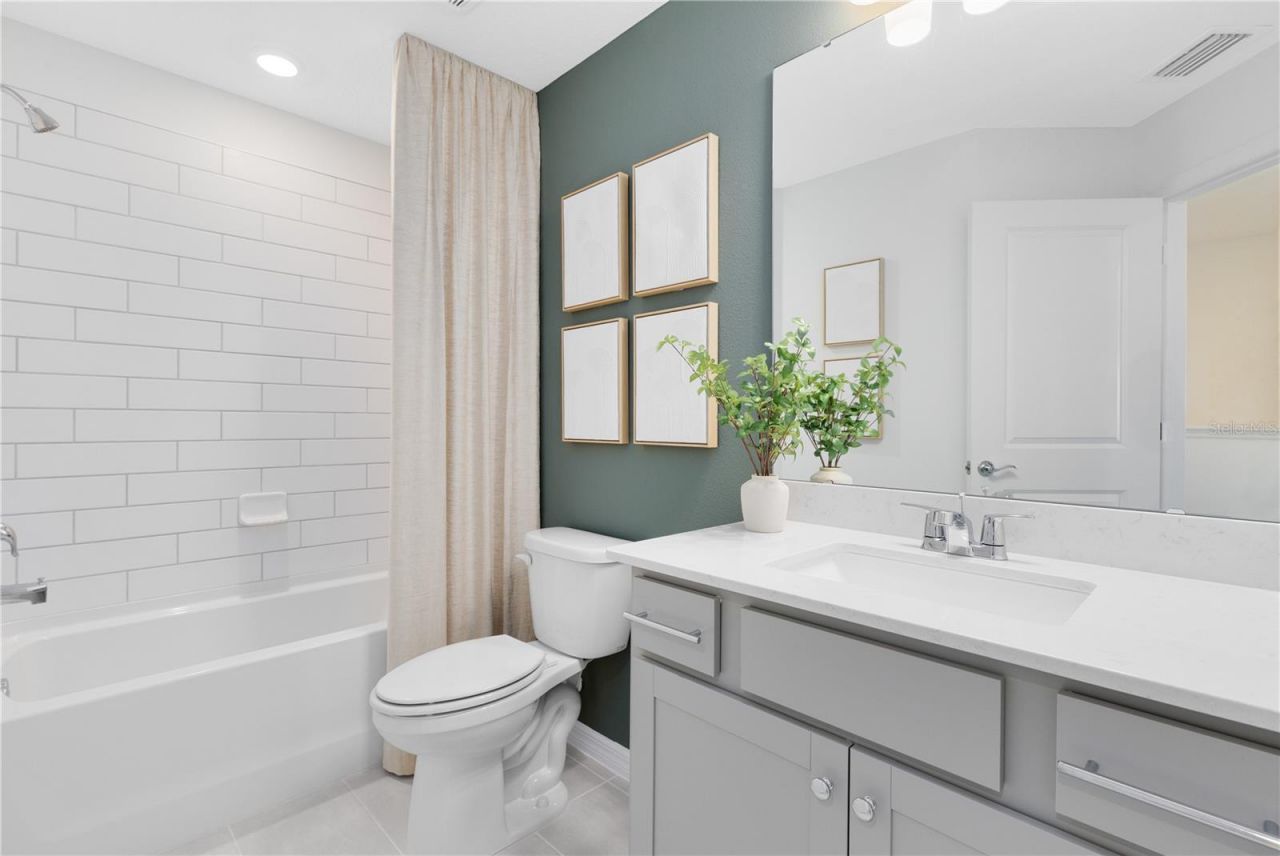 4288 Chester Springs Boulevard , Davenport, FL 33837 Photo