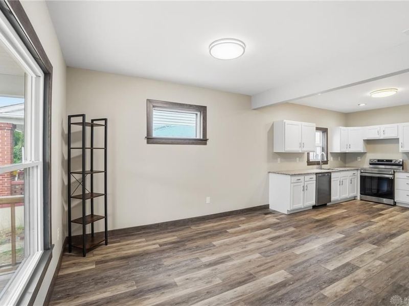 1045 Wyoming Street, Dayton, OH 45410 Photo 11