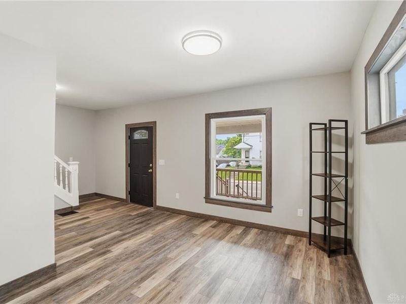 1045 Wyoming Street, Dayton, OH 45410 Photo 12