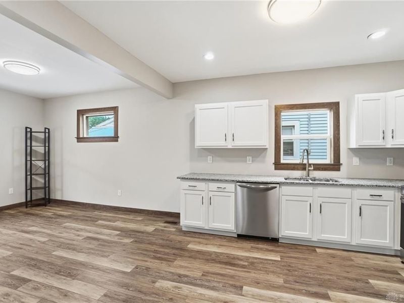 1045 Wyoming Street, Dayton, OH 45410 Photo 17