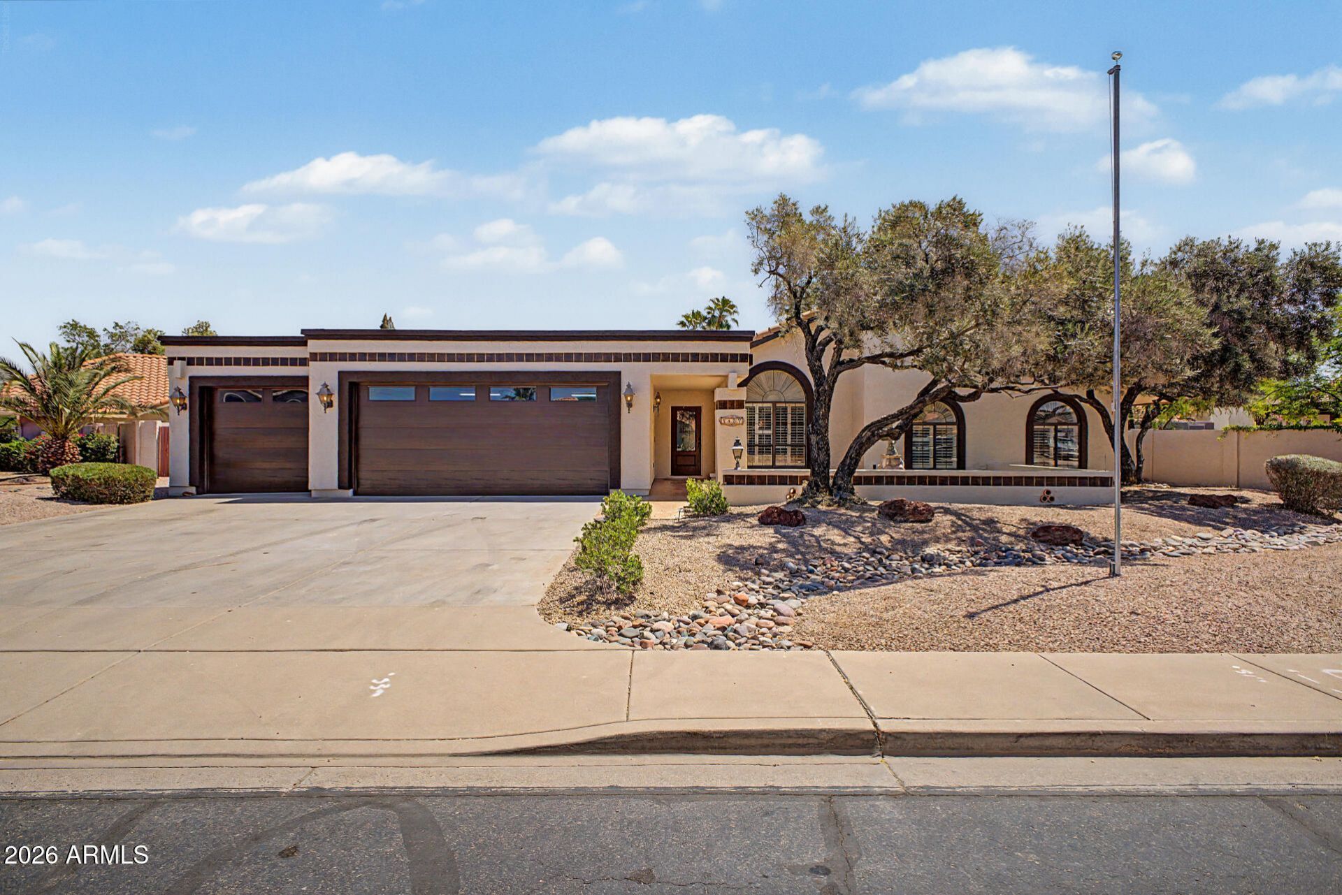 1437 N Silverton Street, Mesa, AZ 85203 Main Photo