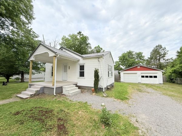 90 Pickering Road , Harrisburg, IL 62946