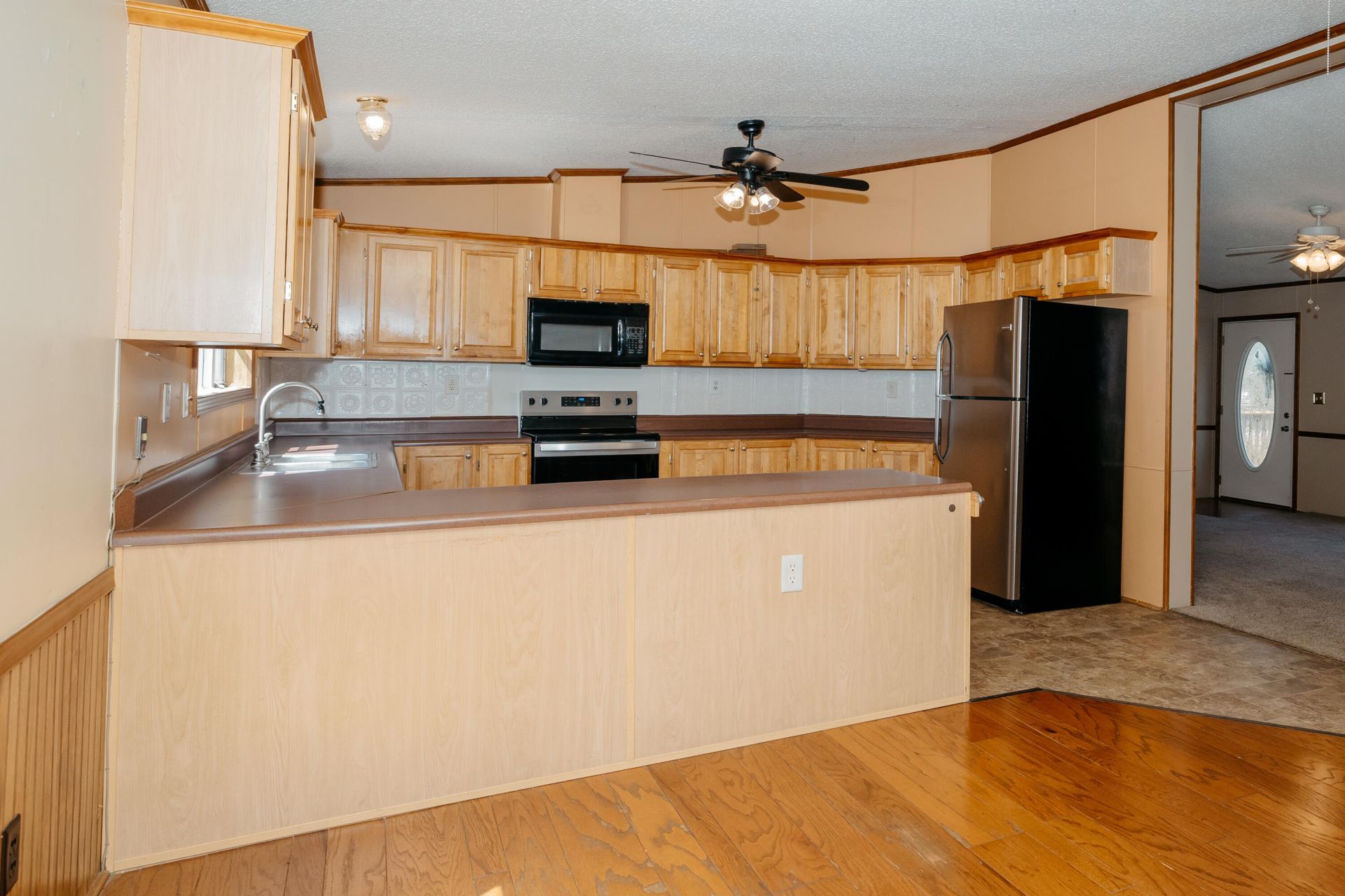104 Prince Edward Drive Photo 43