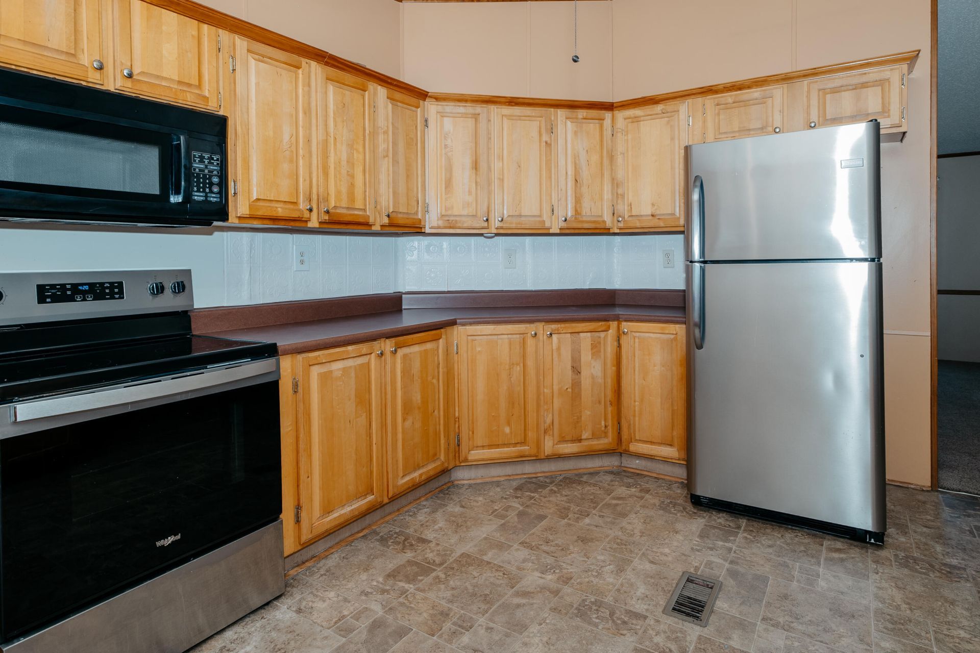 104 Prince Edward Drive Photo 45