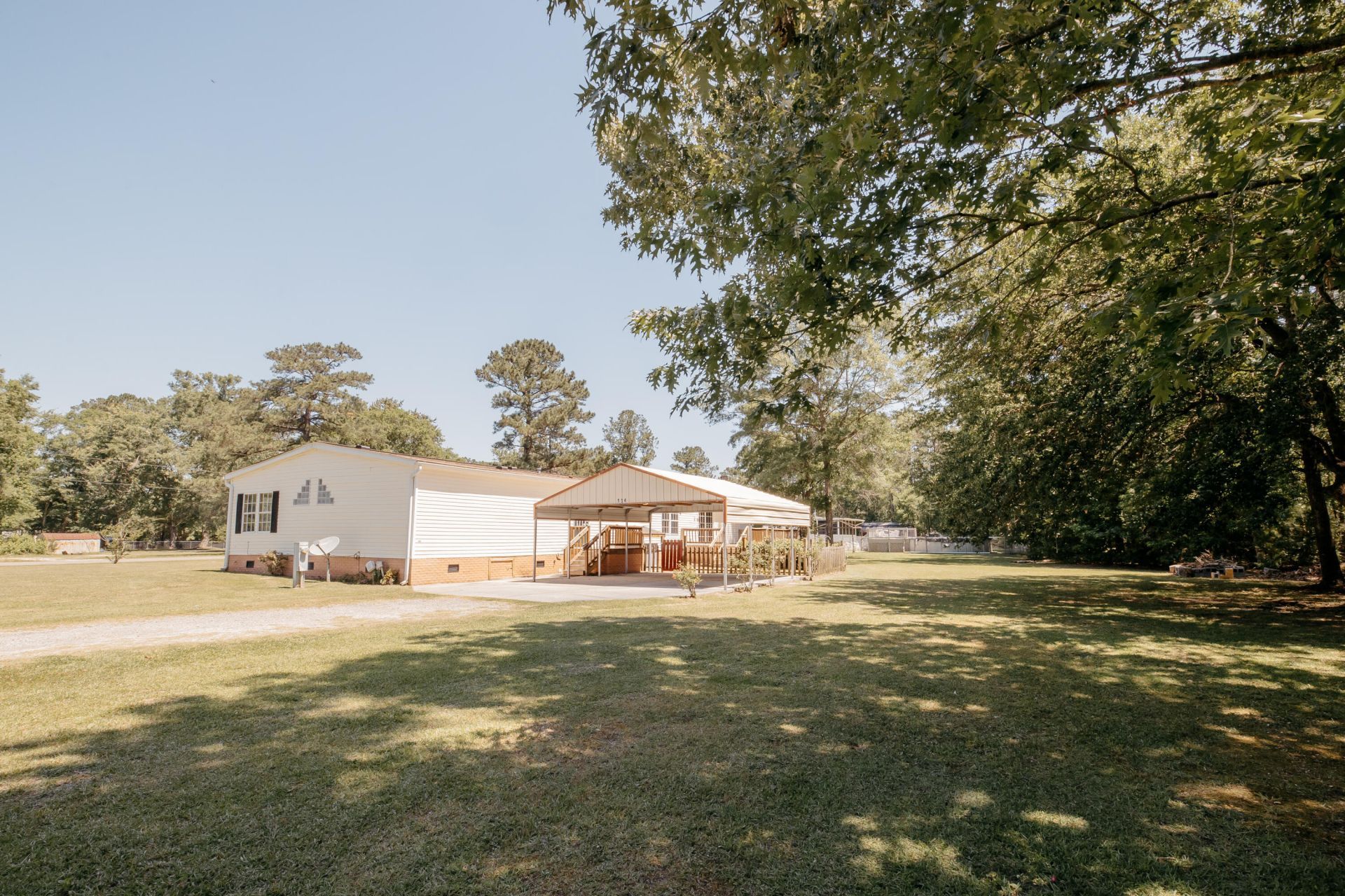 104 Prince Edward Drive Photo 8