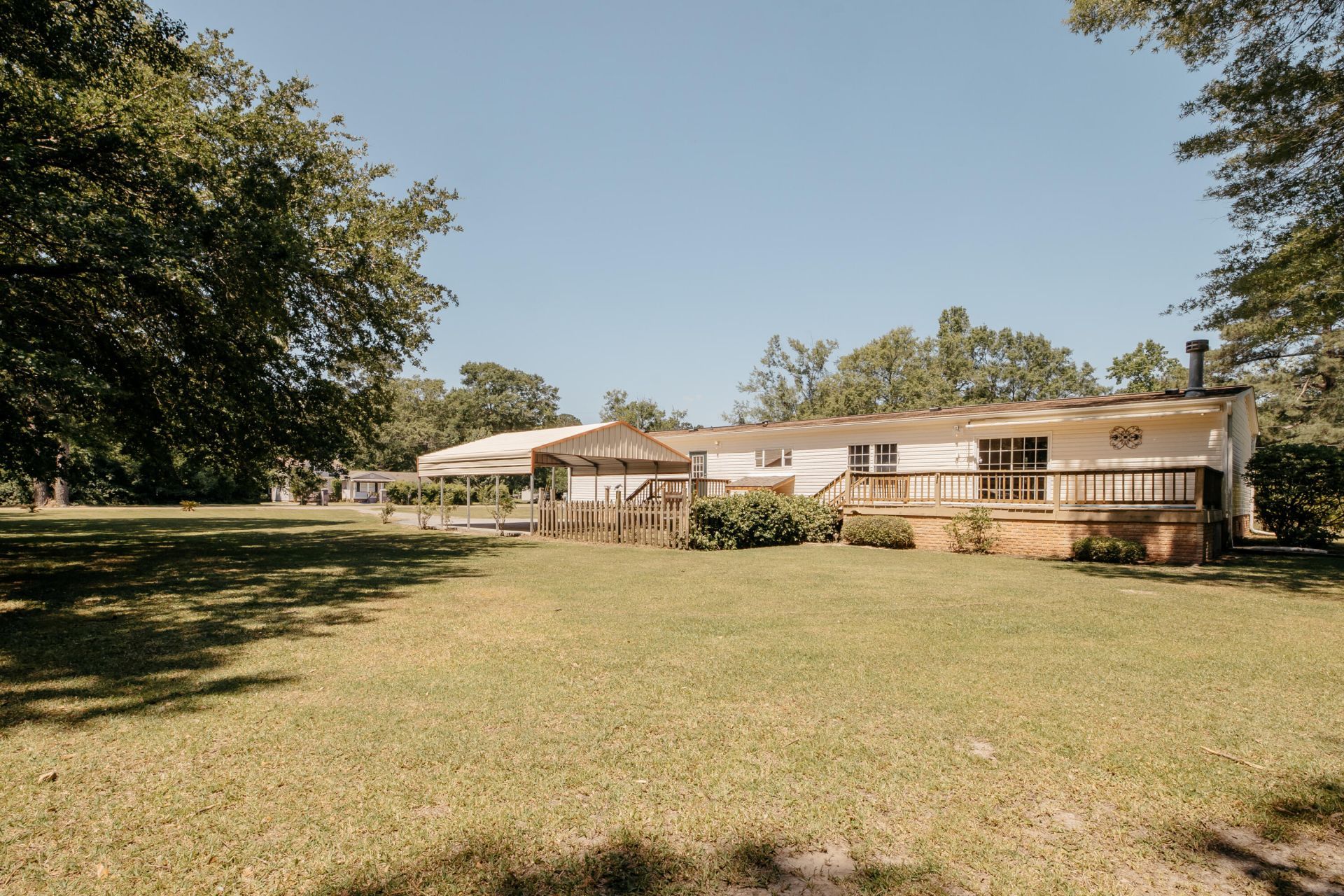 104 Prince Edward Drive Photo 9