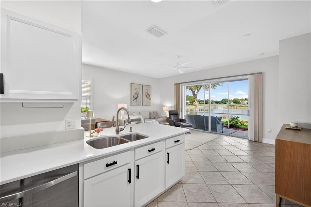 6867 Sterling Greens Dr, Unit 101, Naples, FL 34104 Photo
