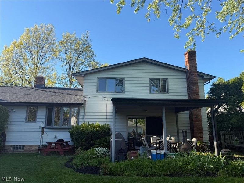 5420 Bluebell Drive, Lyndhurst, OH 44124 Photo 4