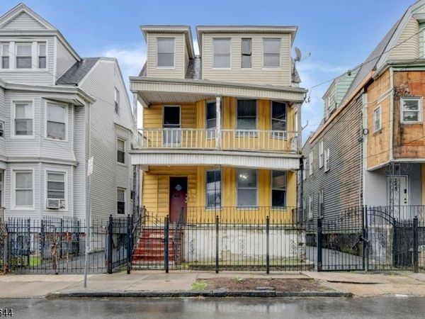 249 4Th St, Newark, NJ 07107