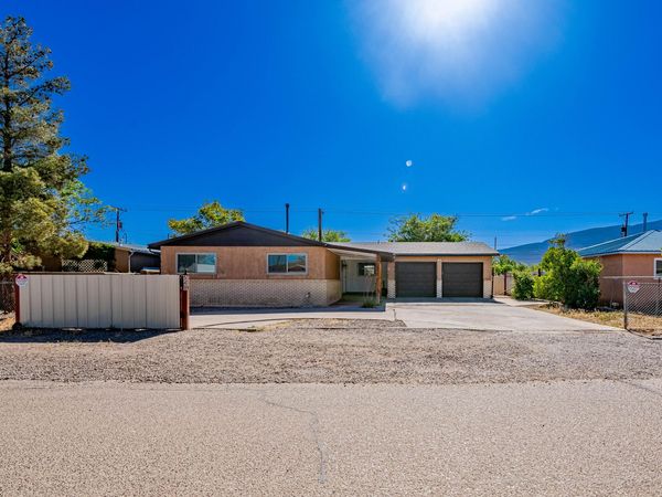 548 Coronado Drive , Bernalillo, NM 87004