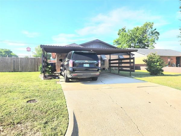 313 NW 92nd Street, Oklahoma City, OK 73114