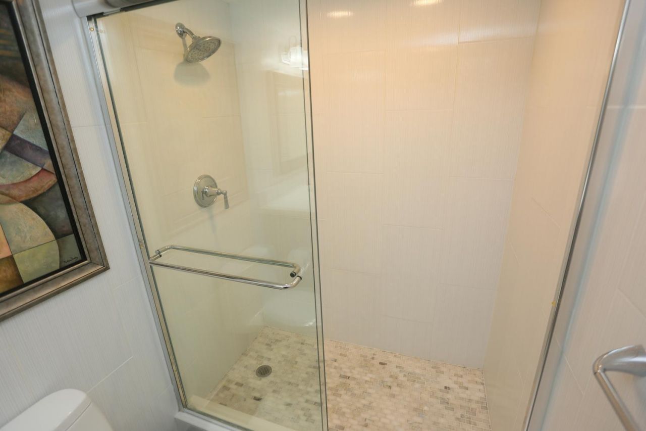6550 S Oriole Boulevard, Unit 2050, Delray Beach, FL 33446 Photo