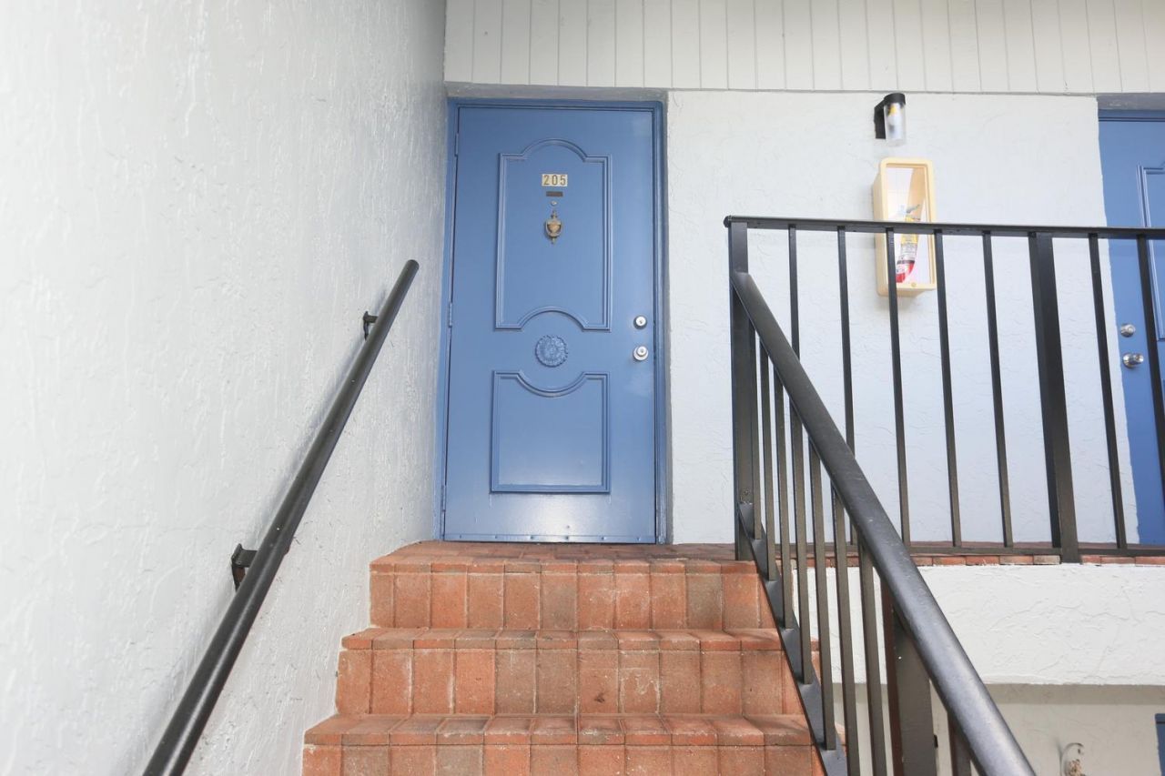 6550 S Oriole Boulevard, Unit 2050, Delray Beach, FL 33446 Photo