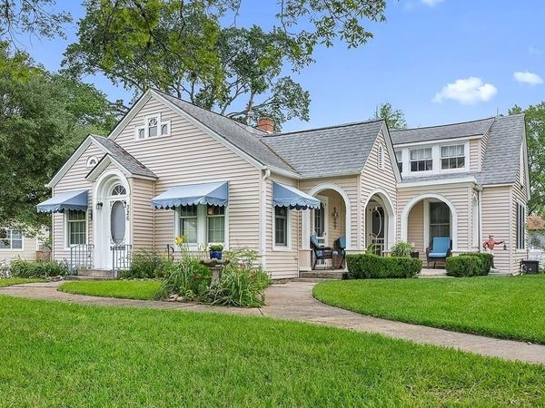 326 Centennial ST, Carmine, TX 78932