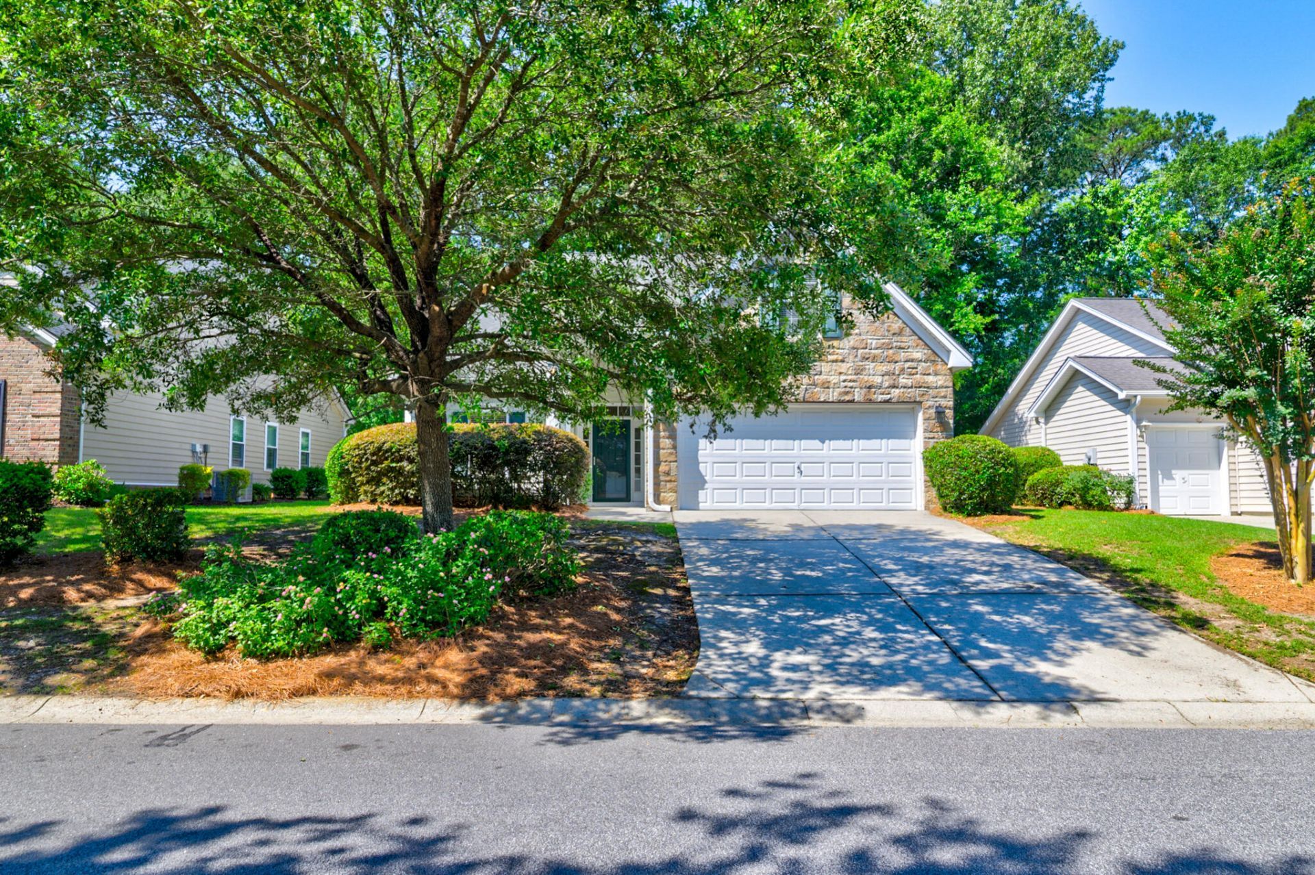 4921 Franconia Drive Photo 24