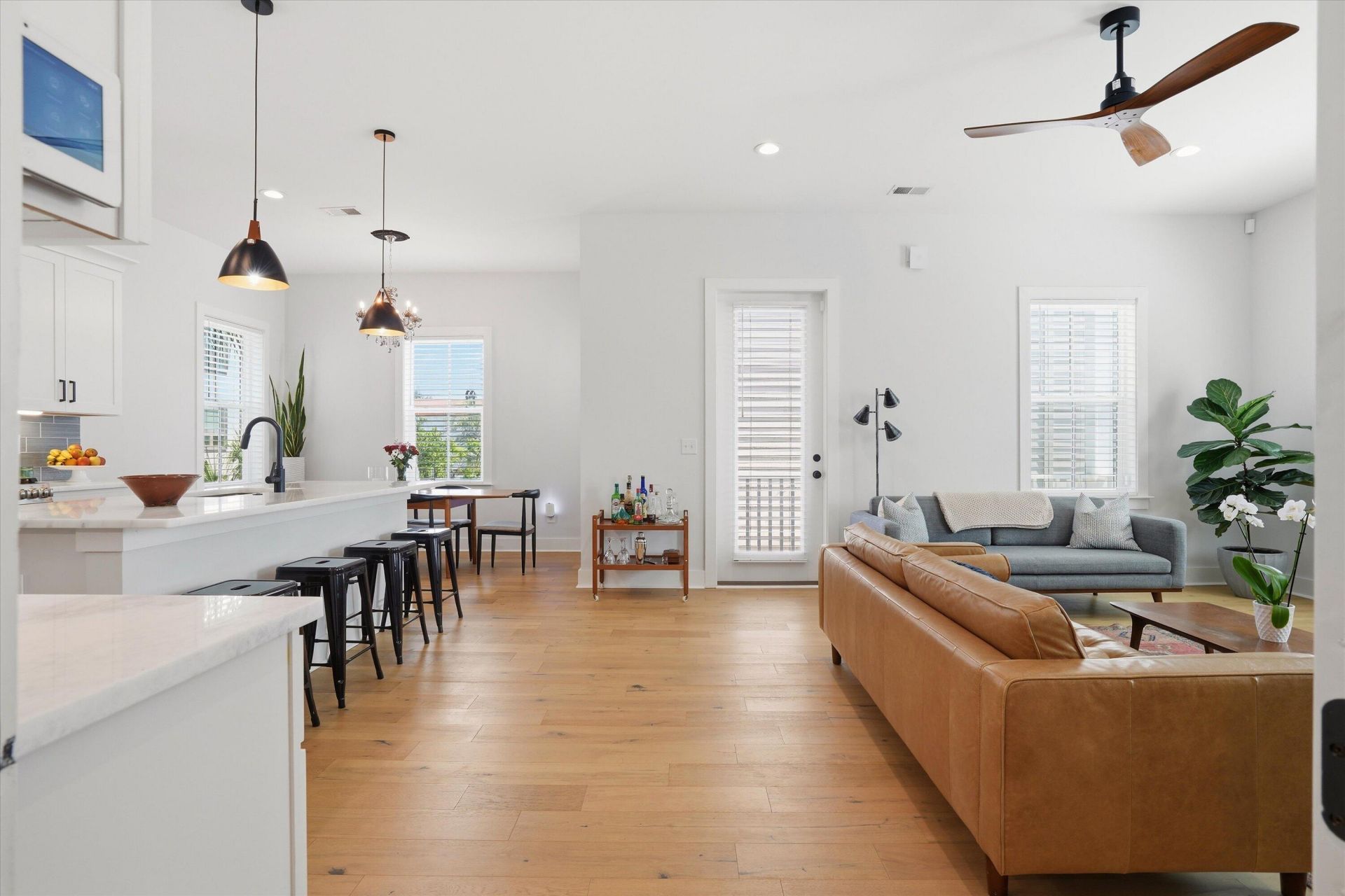 50 Aiken Street Photo 12