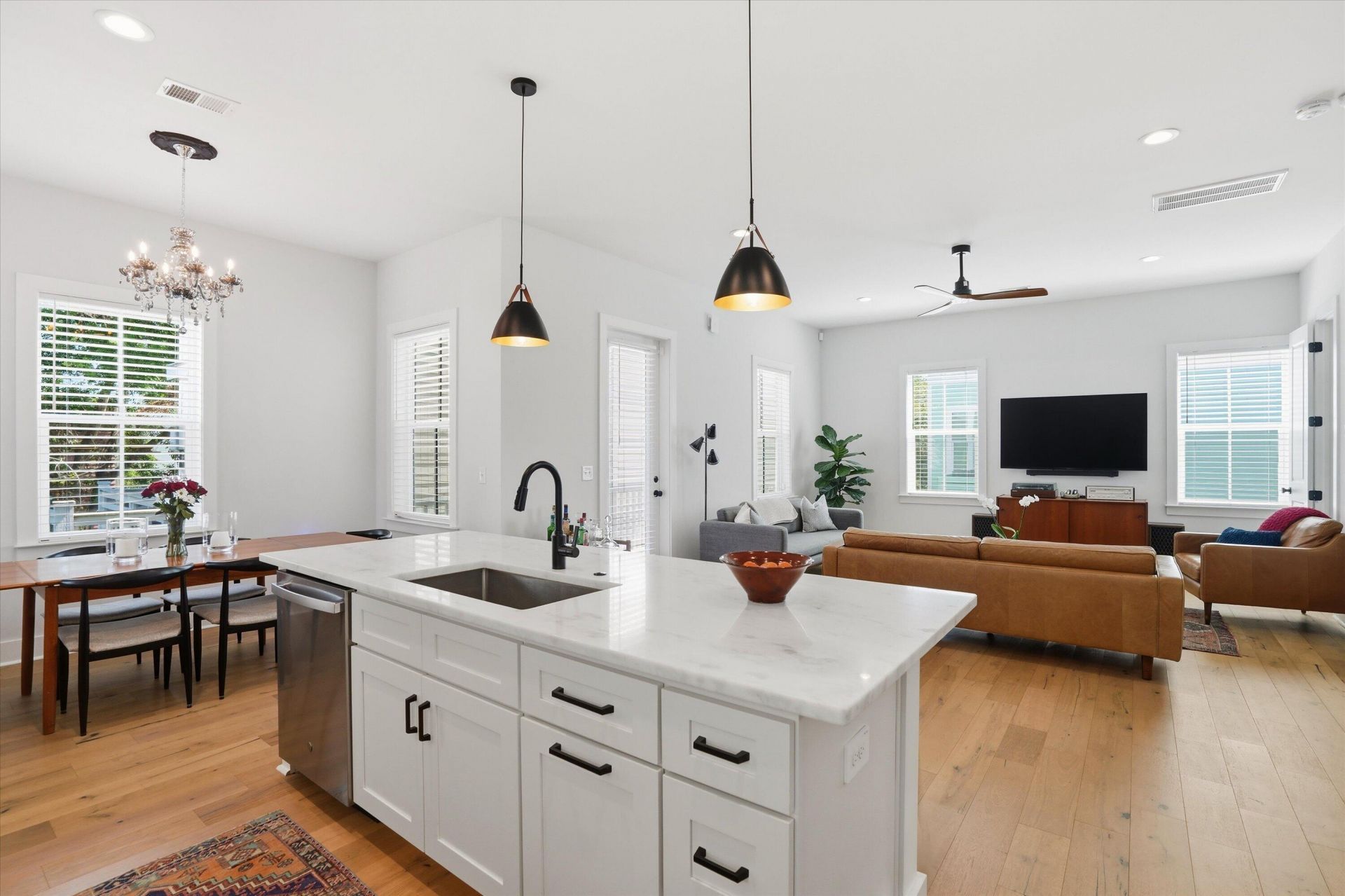 50 Aiken Street Photo 22