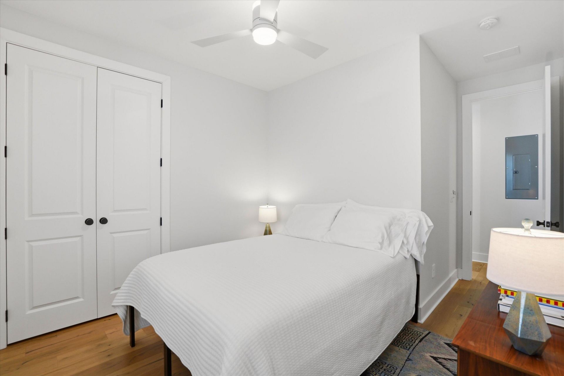 50 Aiken Street Photo 28