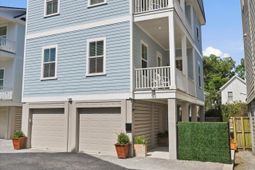 50 Aiken Street photo 4