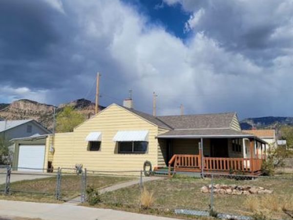 207 N RAWLINS ST , East Carbon, UT 84520