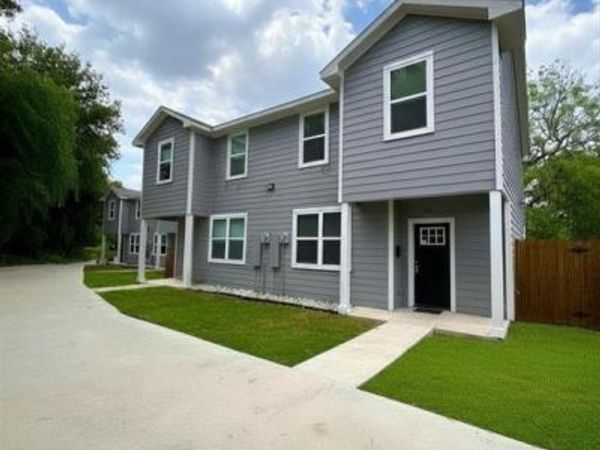 522-524 E State Highway 11, Tom Bean, TX 75489