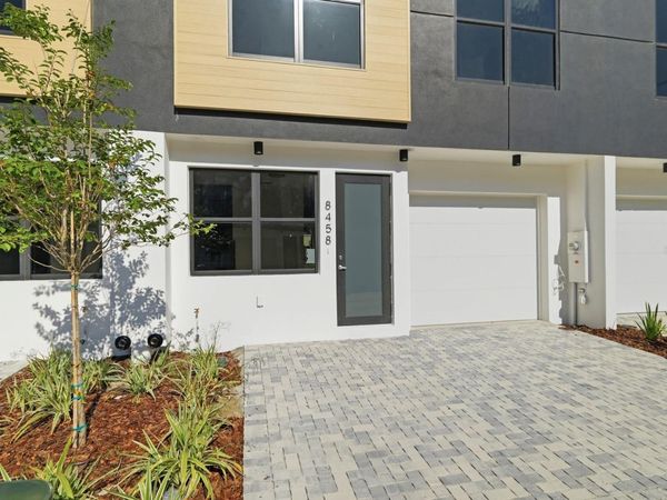 8458 MODANO PLACE, TAMPA, FL 33614