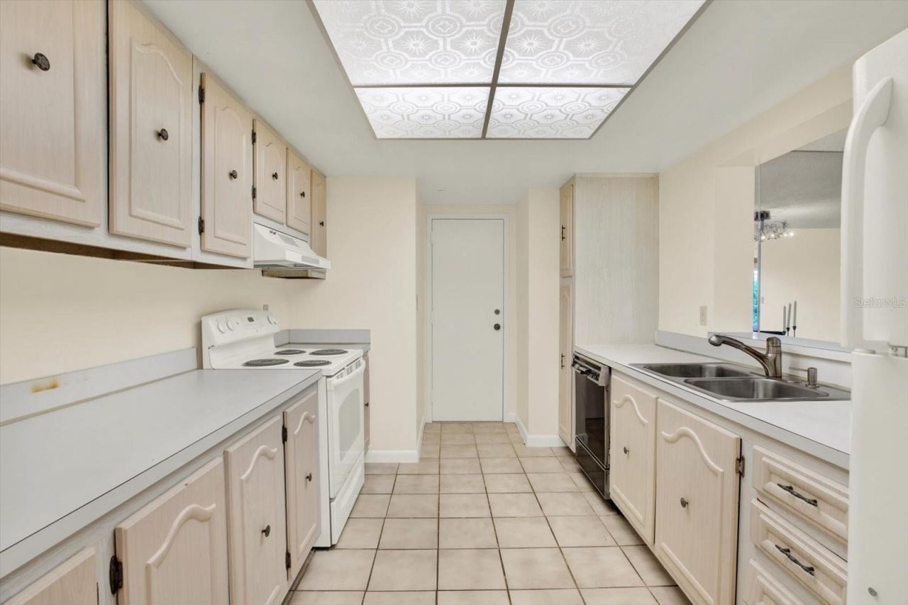 2611 Bayshore Boulevard, Unit 304, Tampa, FL 33629 Photo
