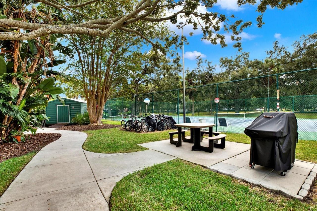 2611 Bayshore Boulevard, Unit 304, Tampa, FL 33629 Photo