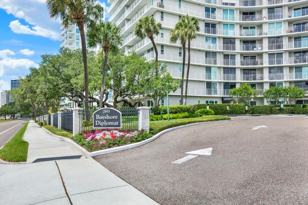 2611 Bayshore Boulevard, Unit 304, Tampa, FL 33629 Photo