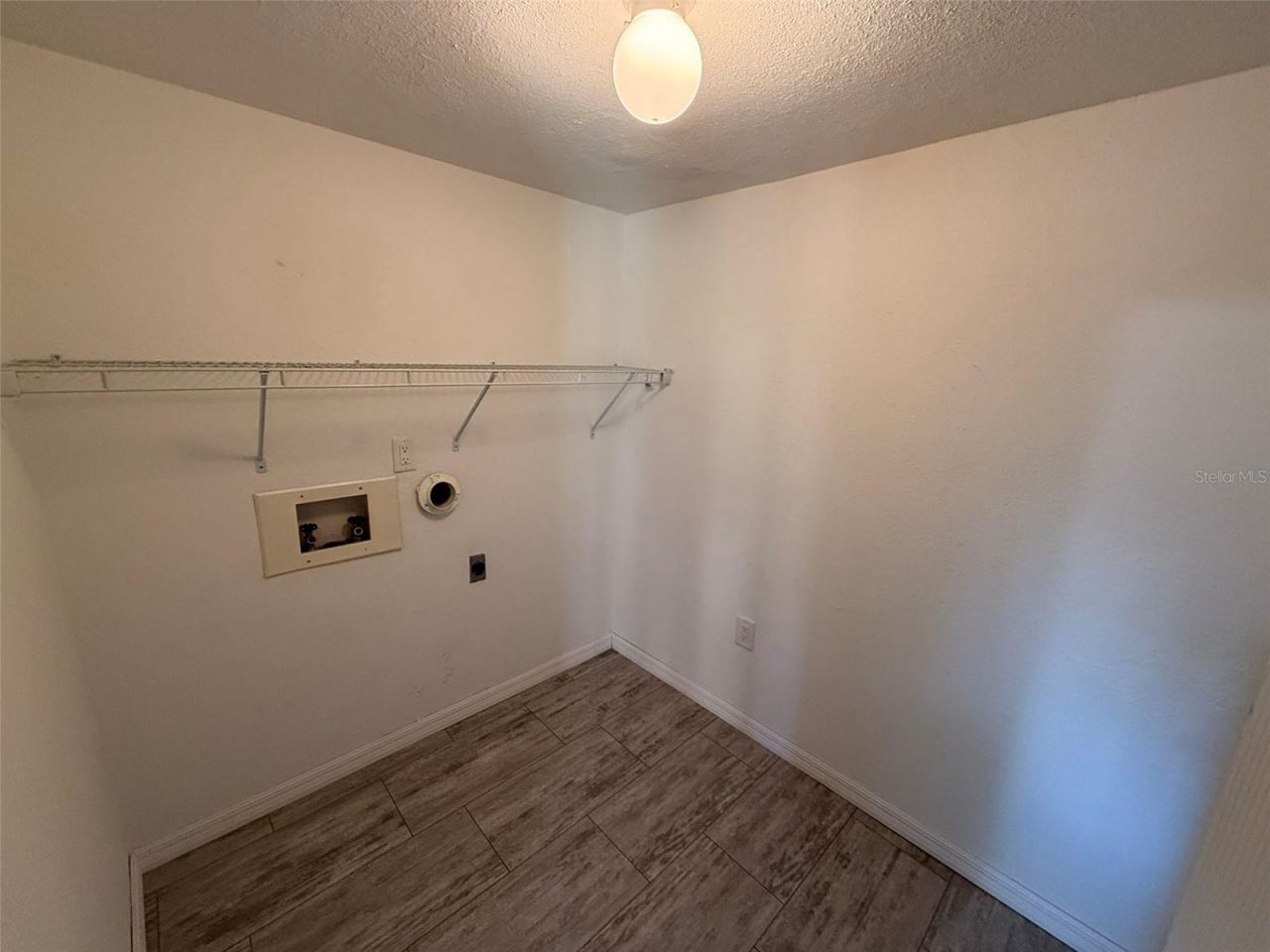 1836 N Crystal Lake Drive , Unit 64, Lakeland, FL 33801 Photo