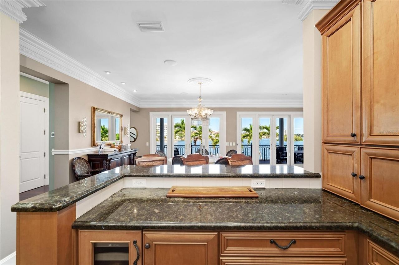 6438 Hollywood Boulevard, Sarasota, FL 34231 Photo