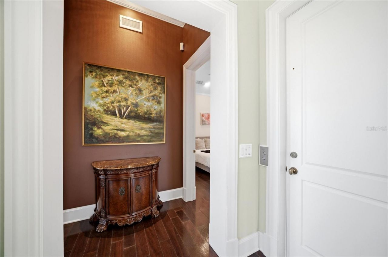 6438 Hollywood Boulevard, Sarasota, FL 34231 Photo