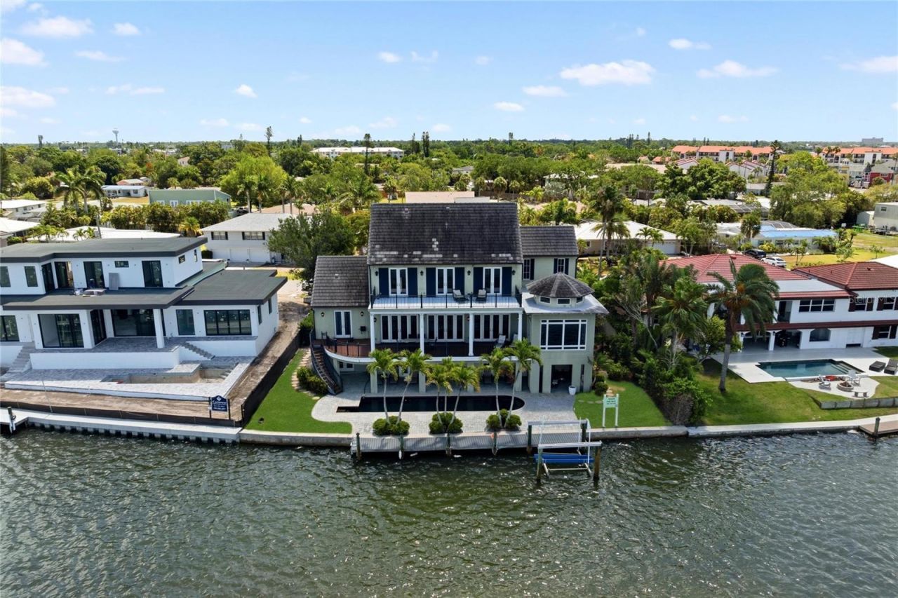 6438 Hollywood Boulevard, Sarasota, FL 34231 Photo
