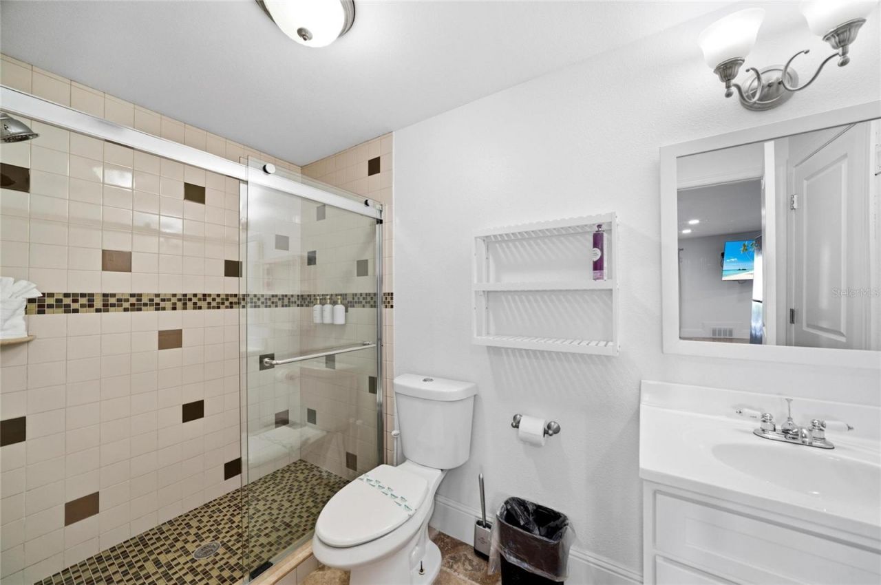 6438 Hollywood Boulevard, Sarasota, FL 34231 Photo