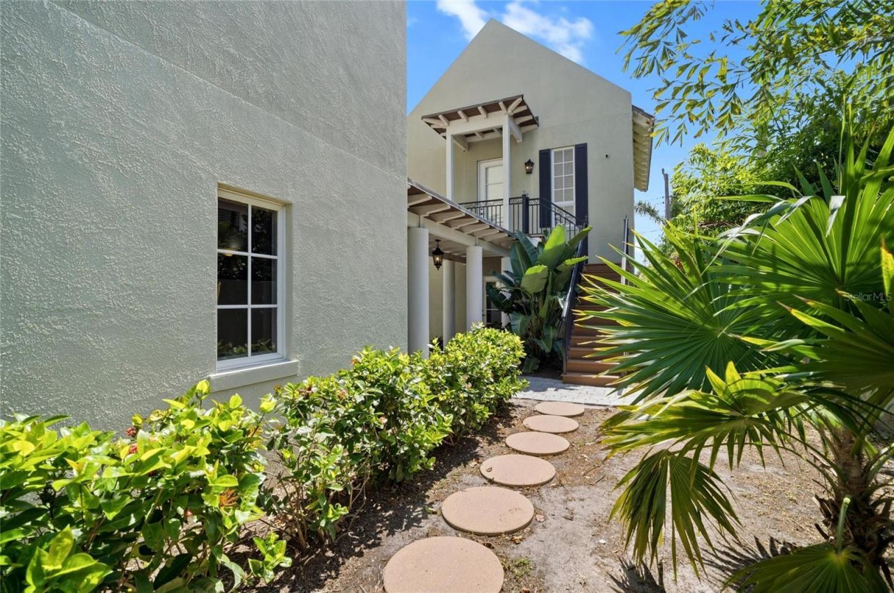 6438 Hollywood Boulevard, Sarasota, FL 34231 Photo