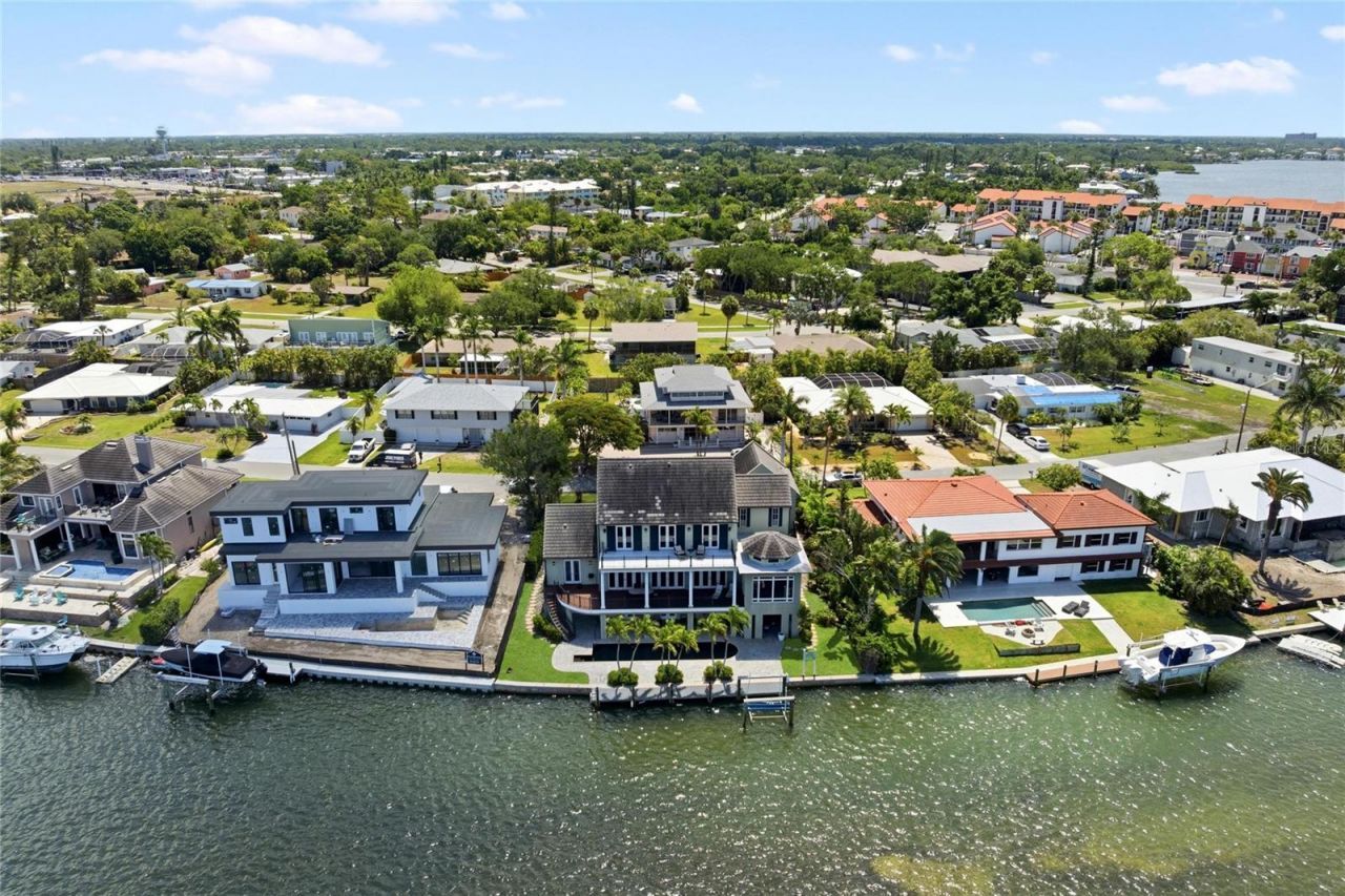 6438 Hollywood Boulevard, Sarasota, FL 34231 Photo