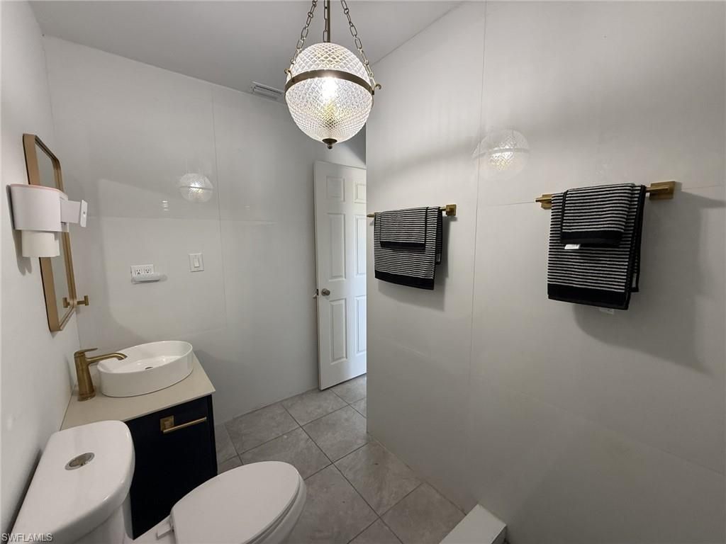 1338 Old Bridge Rd, North Fort Myers, FL 33917 Photo