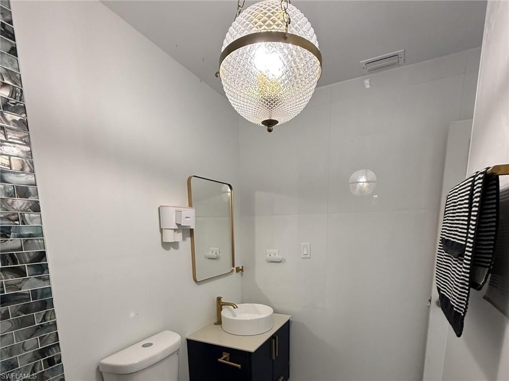 1338 Old Bridge Rd, North Fort Myers, FL 33917 Photo