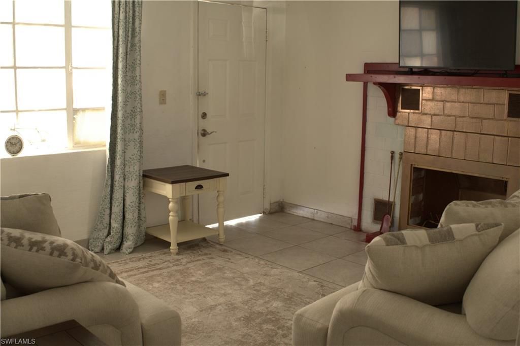 1338 Old Bridge Rd, North Fort Myers, FL 33917 Photo