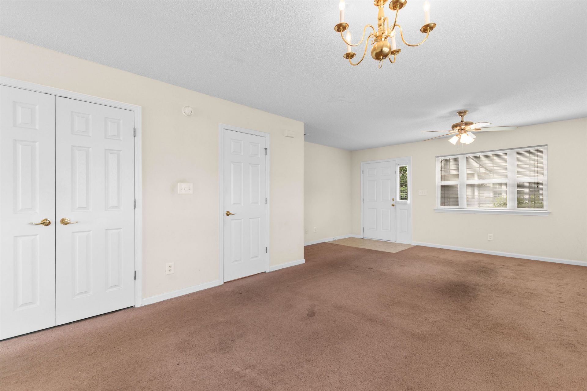 621 Sailbrooke Ct.  Photo 11