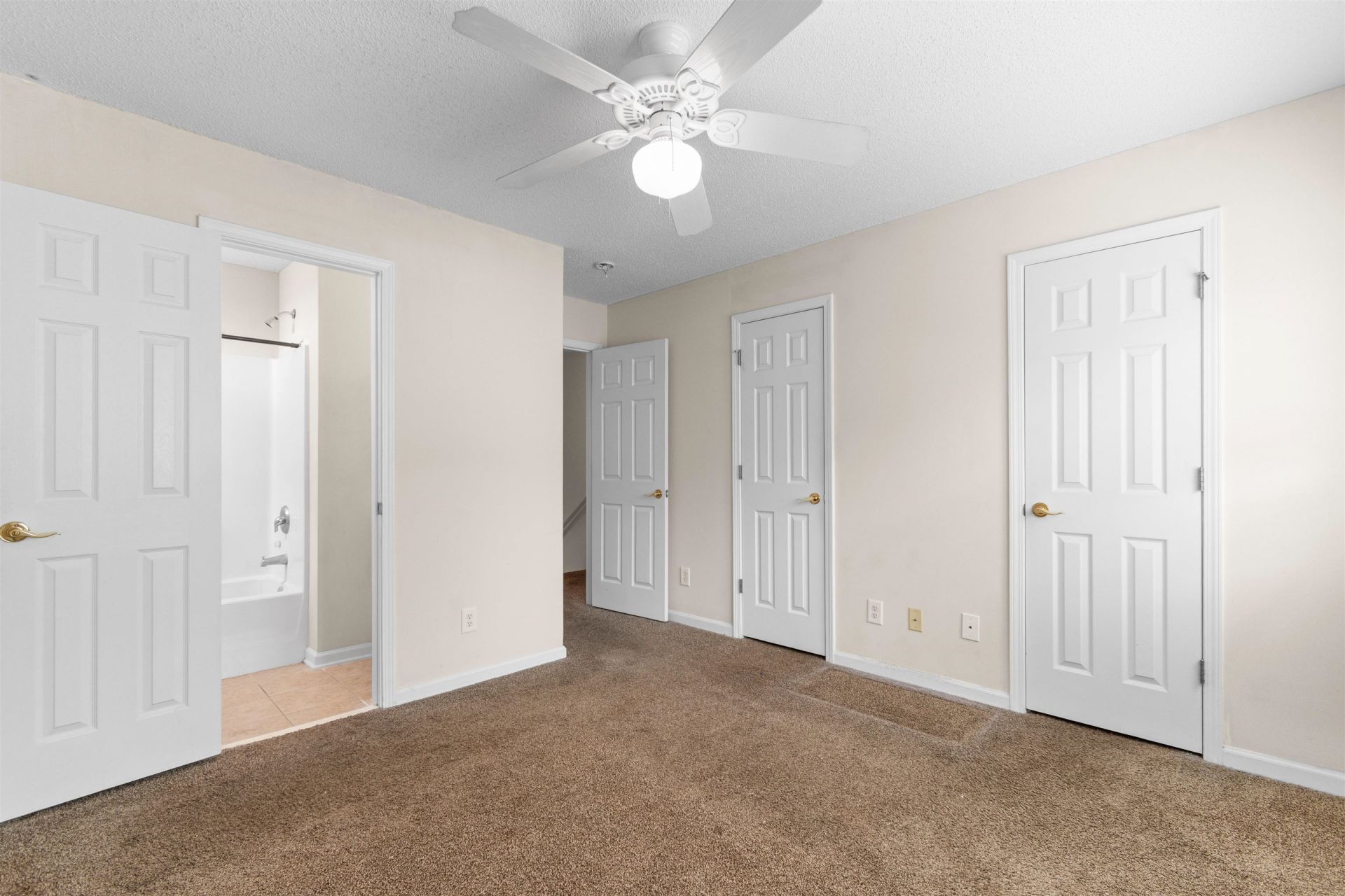 621 Sailbrooke Ct.  Photo 19