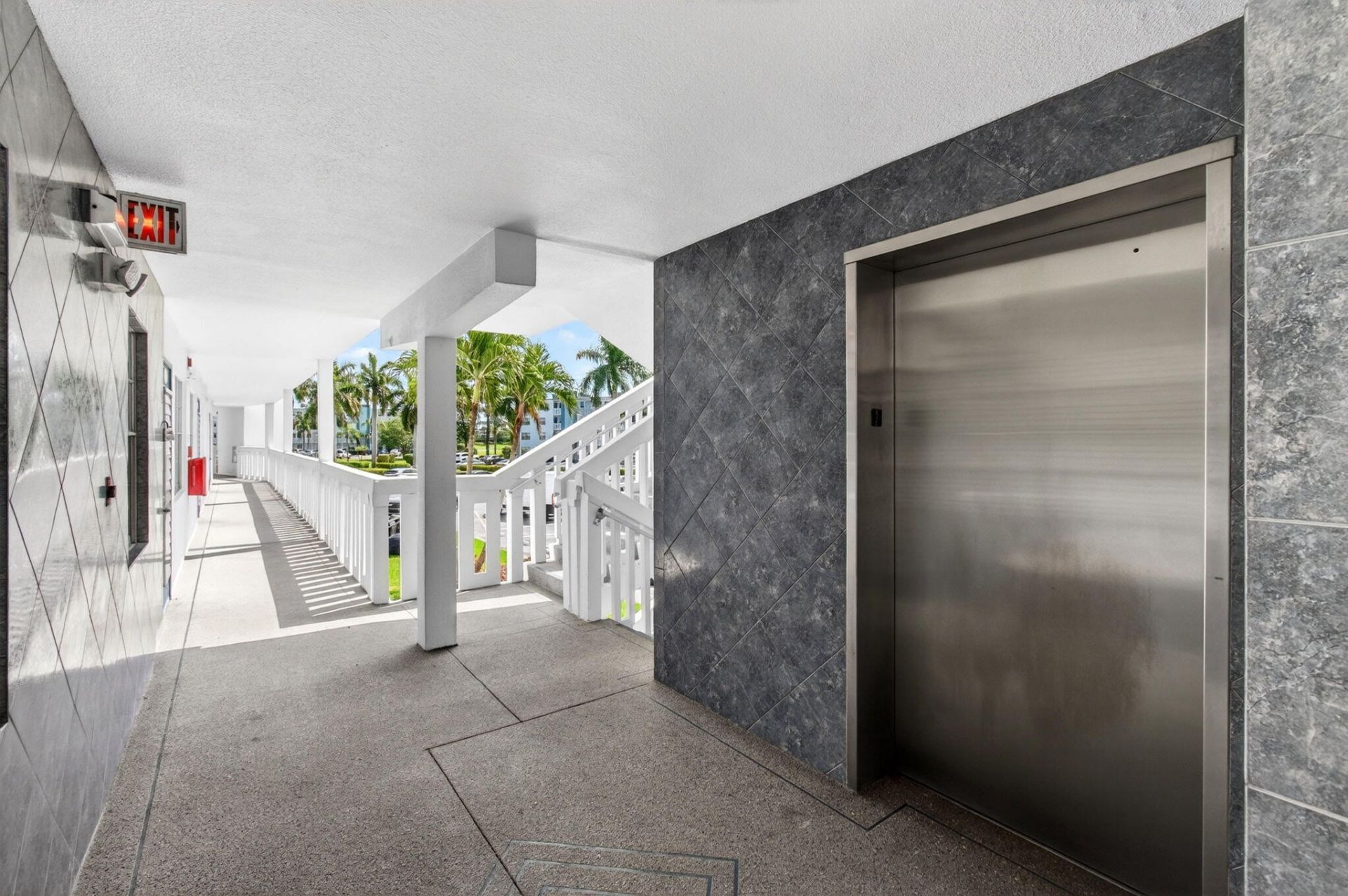 2027 Exeter B, Boca Raton, FL 33434 Photo