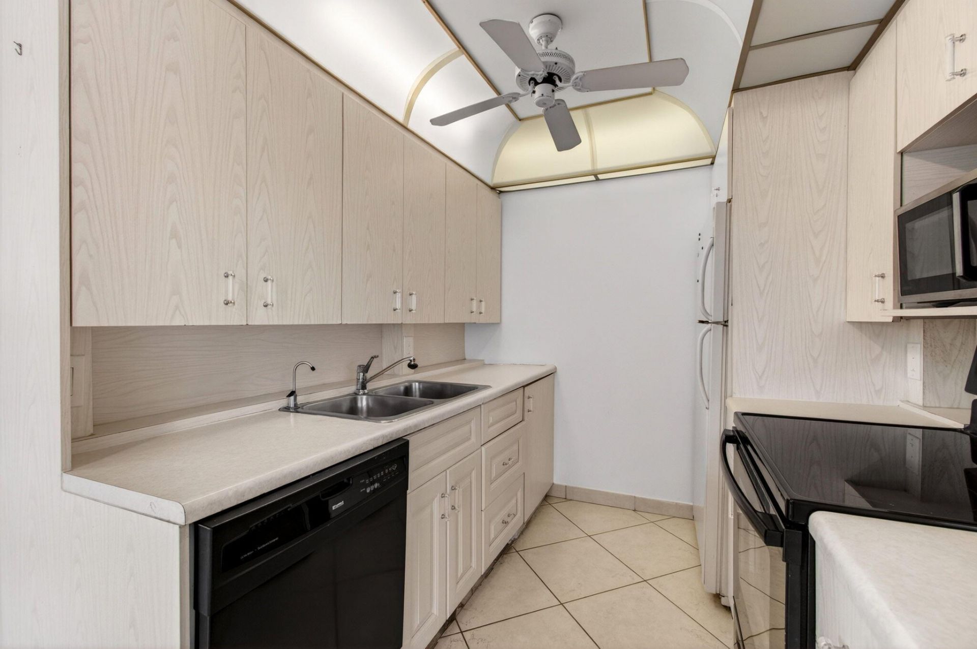 2027 Exeter B, Boca Raton, FL 33434 Photo