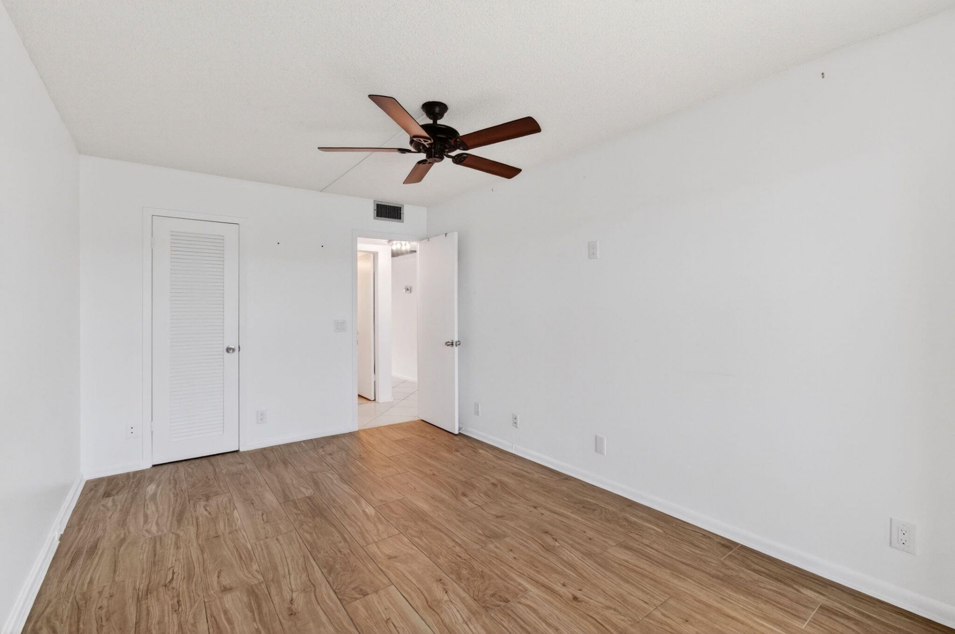 2027 Exeter B, Boca Raton, FL 33434 Photo