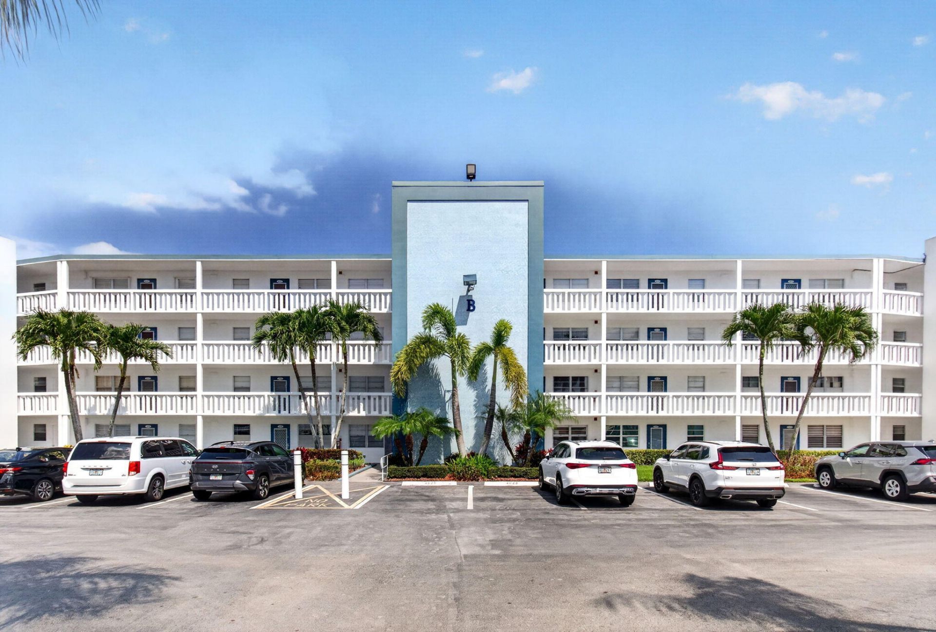 2027 Exeter B, Boca Raton, FL 33434 Photo