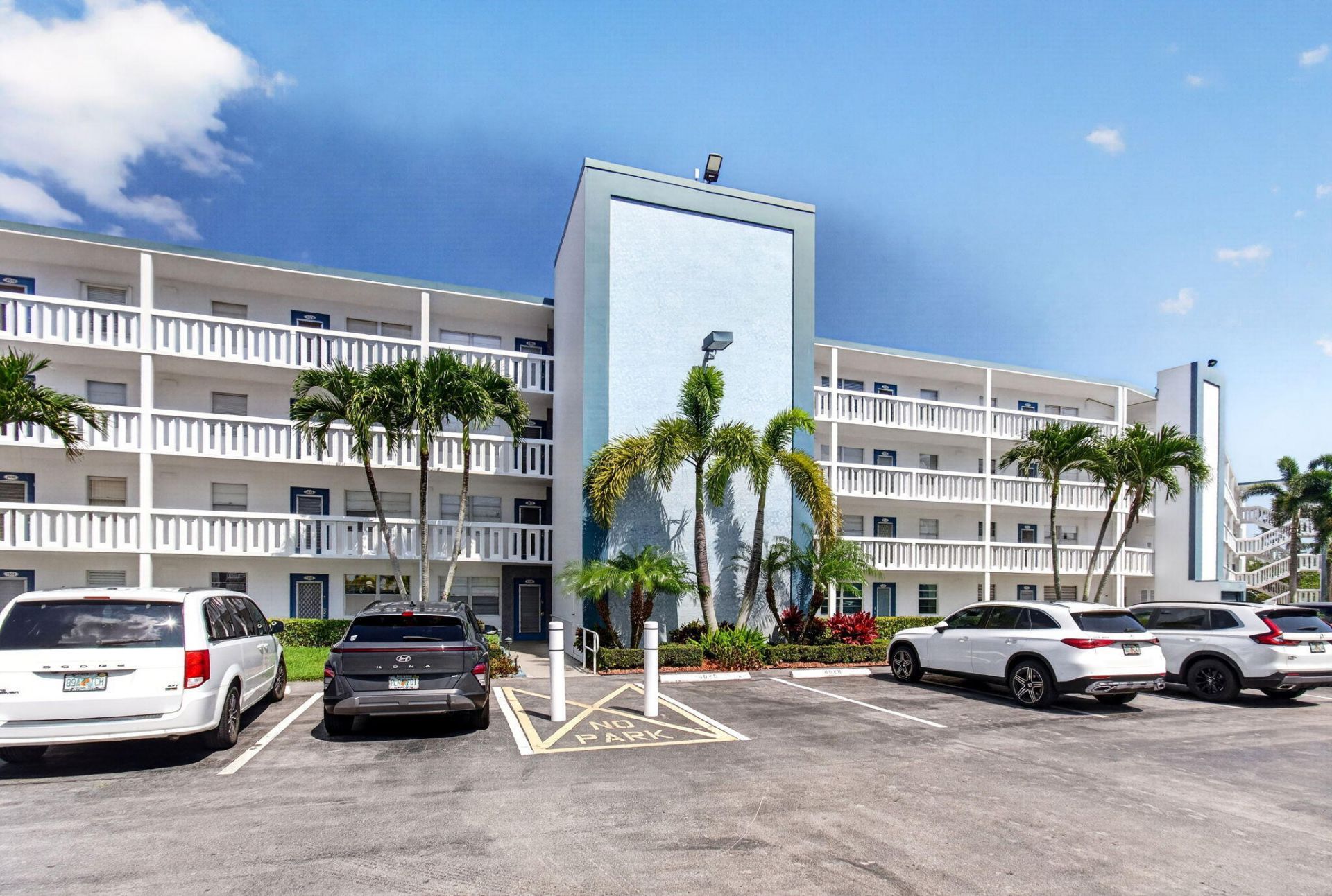 2027 Exeter B, Boca Raton, FL 33434 Photo