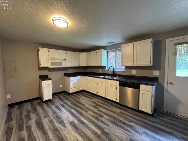 91 Birch Park Drive, New London, OH 44851 Photo 5